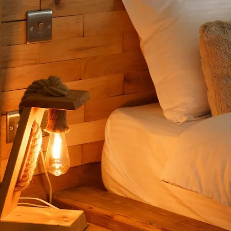 Tiarra Mountain Hotell