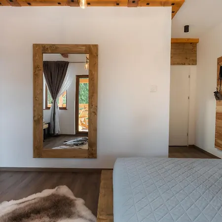 Tiarra Mountain Hotel 3*